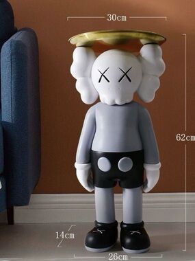 Giant Kaws Figure Statue / Table With Tray